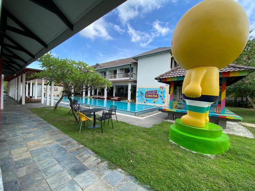 Alia Residence Business Resort Padang Mat Sirat Bagian luar foto