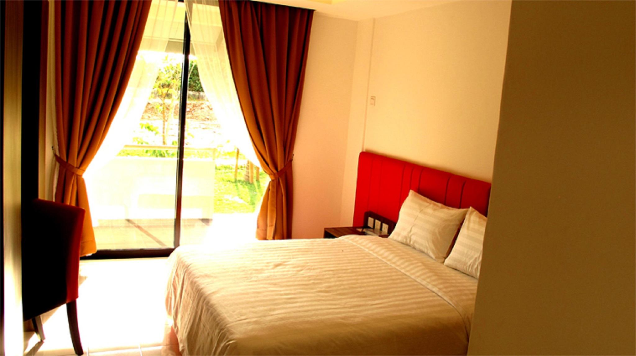 Alia Residence Business Resort Padang Mat Sirat Bagian luar foto