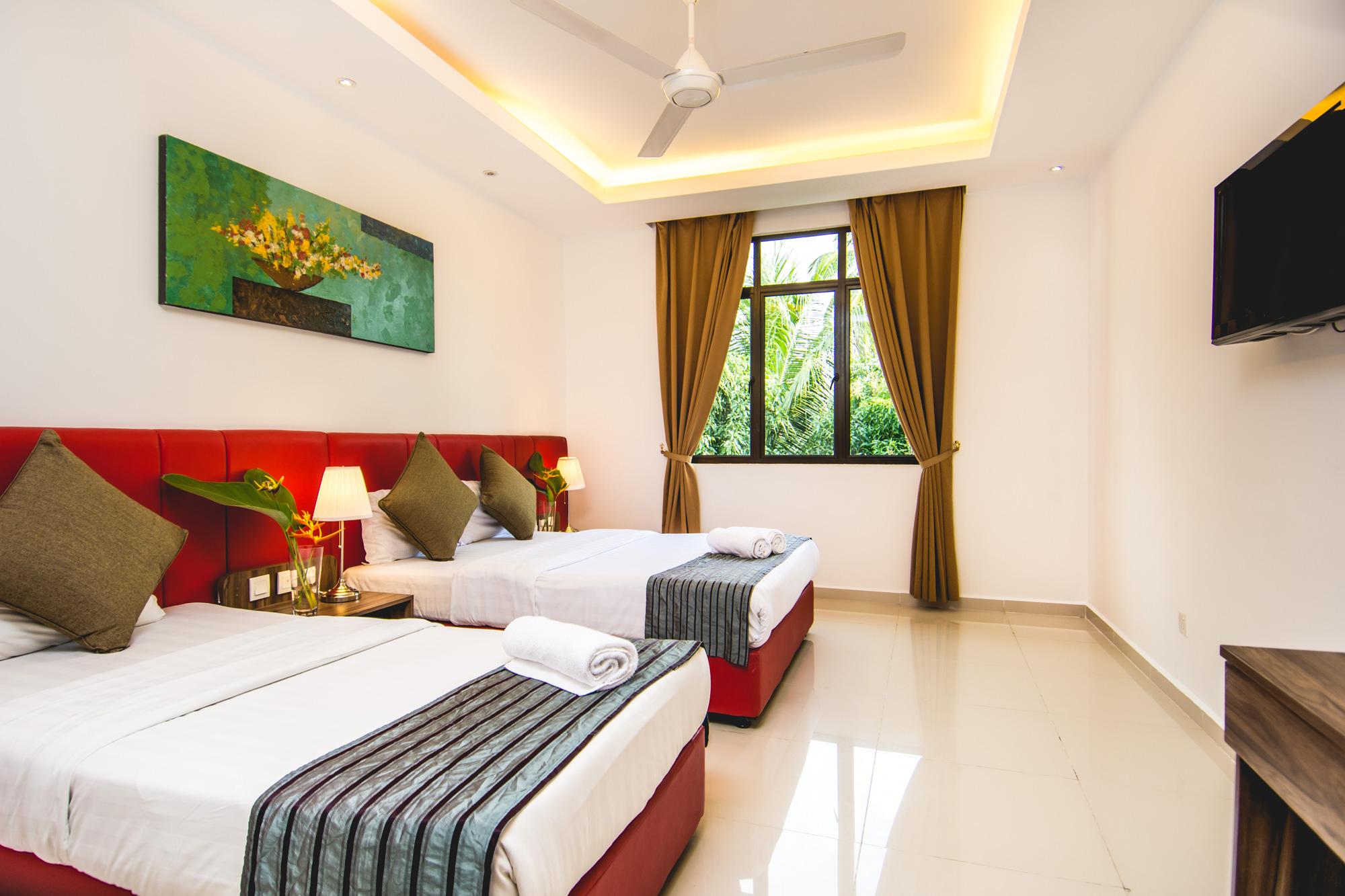Alia Residence Business Resort Padang Mat Sirat Bagian luar foto