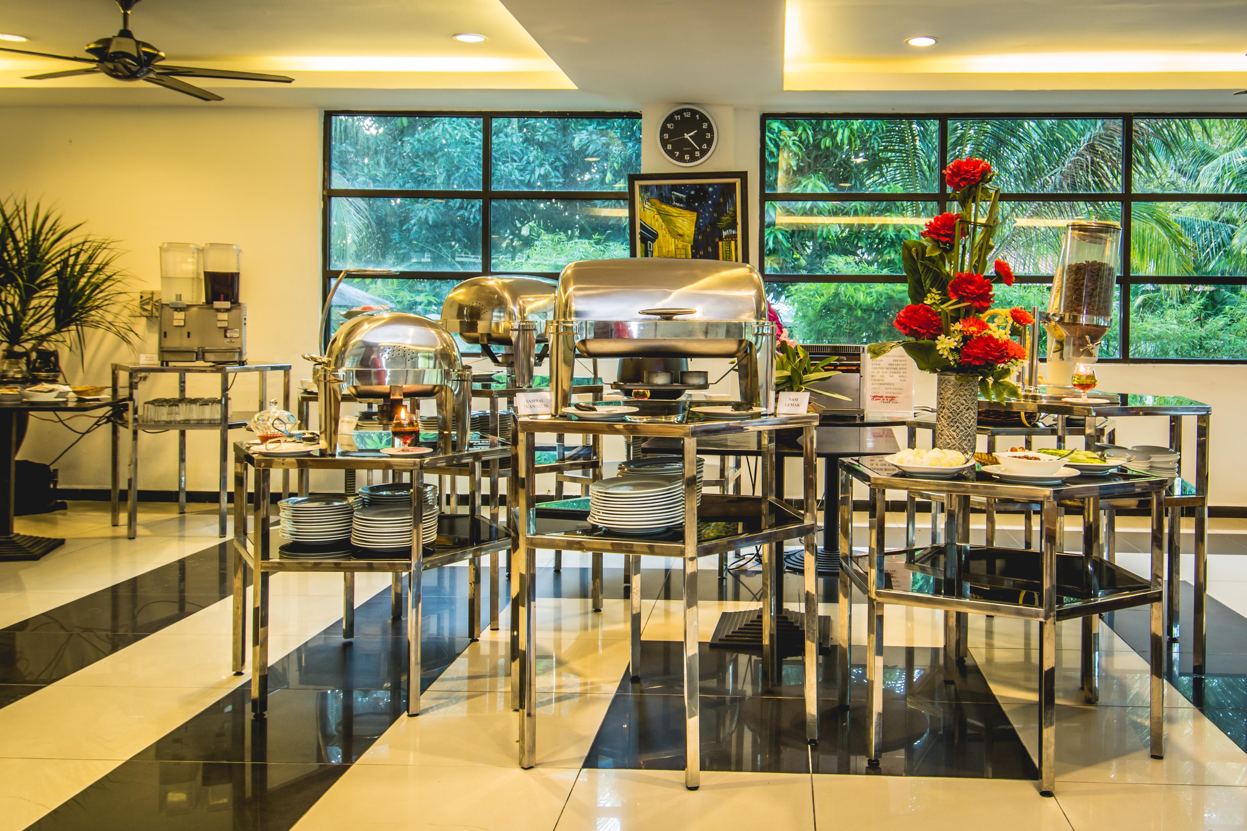 Alia Residence Business Resort Padang Mat Sirat Bagian luar foto