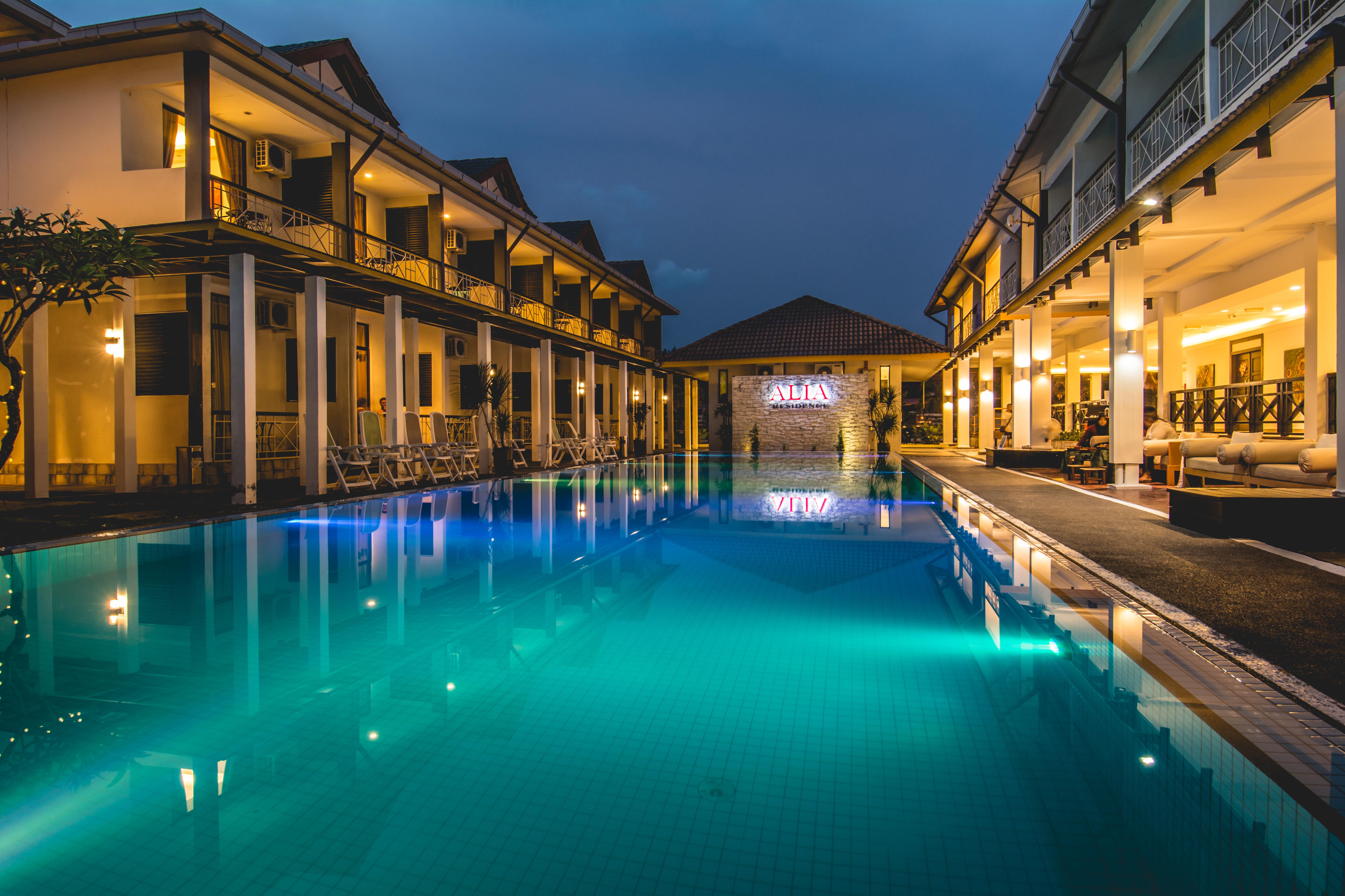 Alia Residence Business Resort Padang Mat Sirat Bagian luar foto